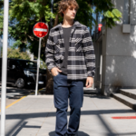 Pantalón clásico rígido azul